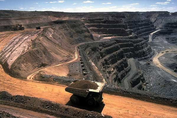 В Кузбассе за четыре месяца 2017 года добыча угля выросла на 8%