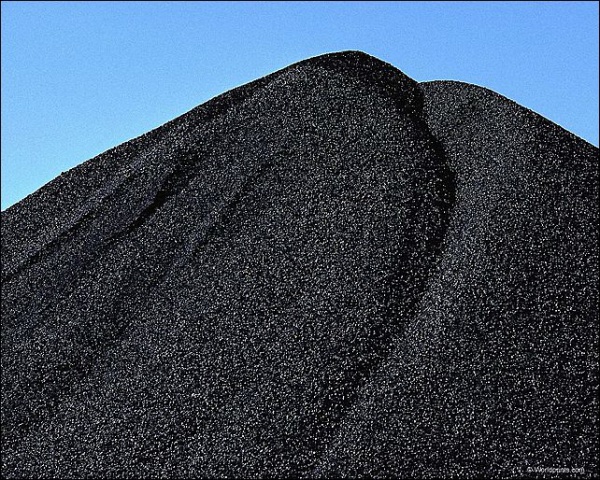 Бригада шахты имени В. Д. Ялевского АО "СУЭК-Кузбасс" первой в России добыла четырехмиллионную тонну угля